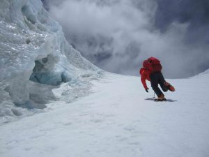 Mike and Fred climb to 6'670meters