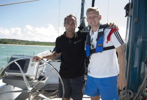 Mike Horn trains the German Football Team on board Pangaea